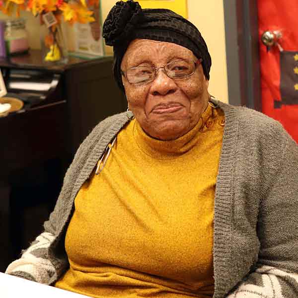 Senior support services at Bergen Family Center